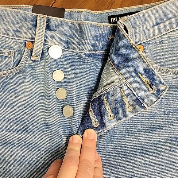 BLANKNYC Jean Shorts sz 24 NWT - Picture 3 of 6